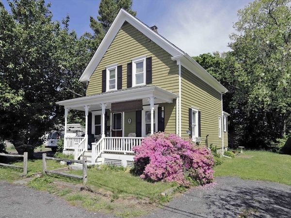 5 Anthony St, Acushnet, MA 02743