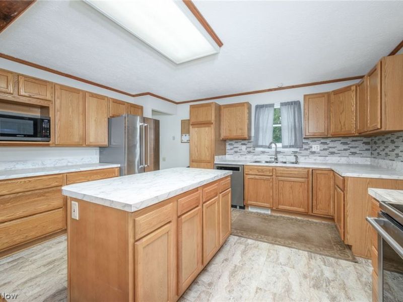 3747 Cook Road, Rootstown, OH 44272 Photo 3