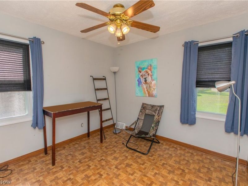 26890 Drakefield Avenue , Euclid, OH 44132 Photo 16