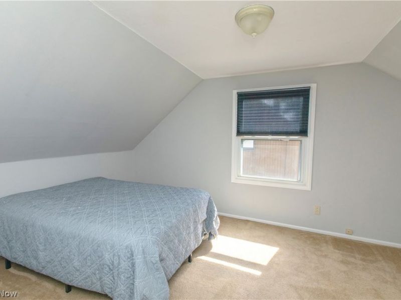 26890 Drakefield Avenue , Euclid, OH 44132 Photo 23