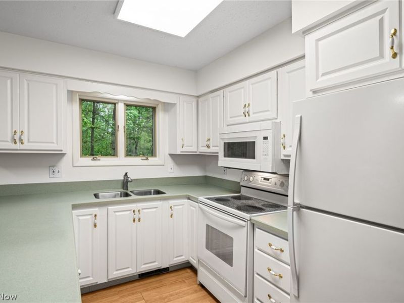 6791 Windward Hills, Brecksville, OH 44141 Photo 14