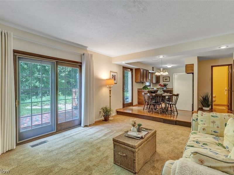 5756 Dorothy Drive, North Olmsted, OH 44070 Photo 17