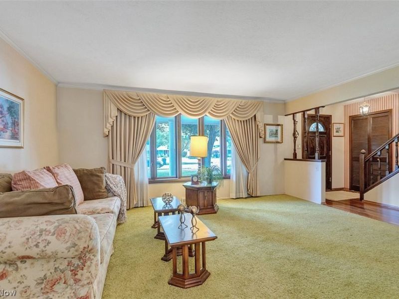 5756 Dorothy Drive, North Olmsted, OH 44070 Photo 5