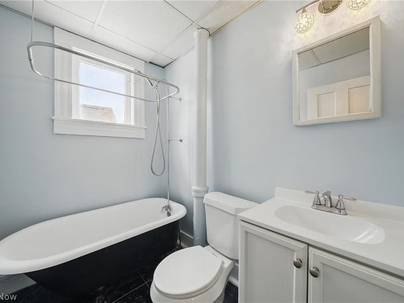 2471 Tremont Avenue , Unit Down, Cleveland, OH 44113 Photo 13