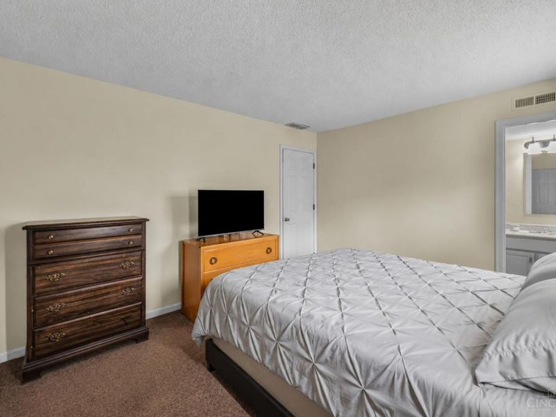 34 Providence Drive, Unit 28, Fairfield, OH 45014 Photo 9
