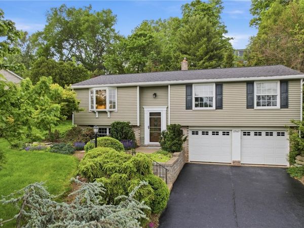 1767 NORSEN DRIVE , Pittsburgh, PA 15243
