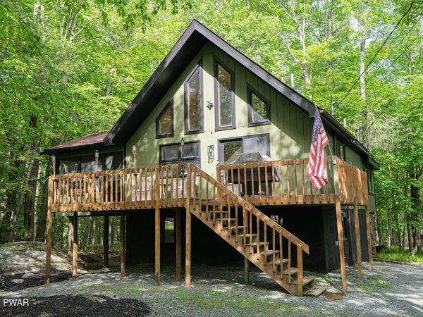8 Vista Court , Lake Ariel, PA 18427