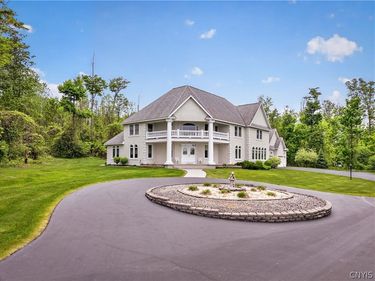 122 Jubilee Lane, New Hartford, NY 13413