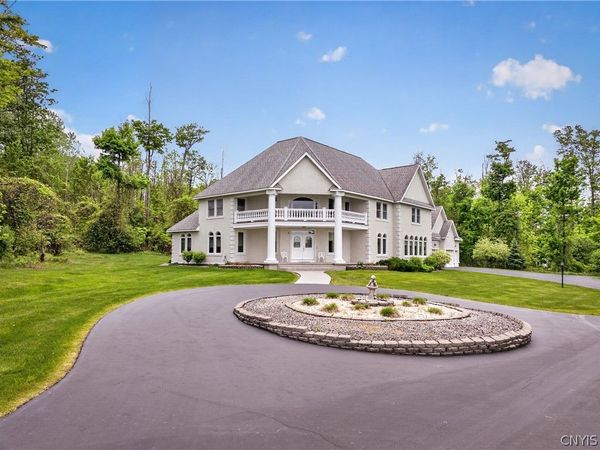122 Jubilee Lane, New Hartford, NY 13413
