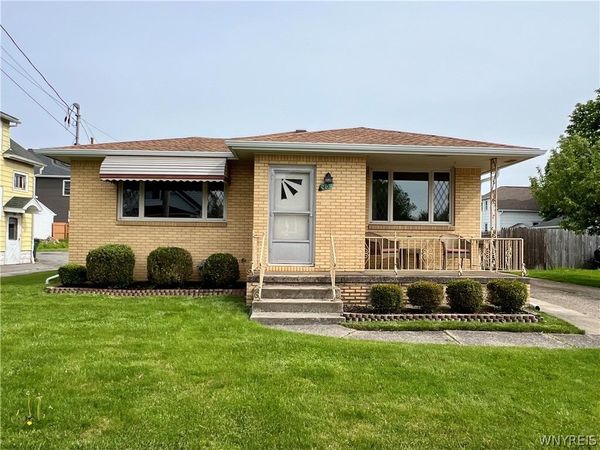 40 Hawro Place, Depew, NY 14043