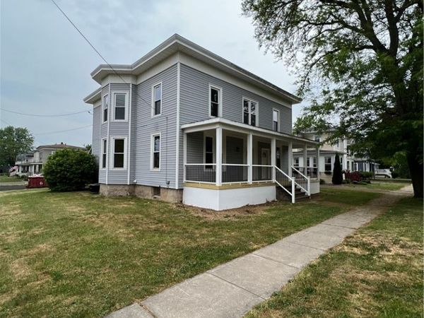 8987 Jackson St , Weedsport, NY 13166