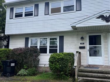 645 Sunflower Drive, Liverpool, NY 13088