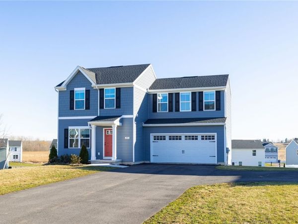 294 Mildahn Road , Walworth, NY 14568