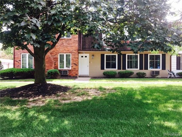 80 Wellington Court , Buffalo, NY 14221