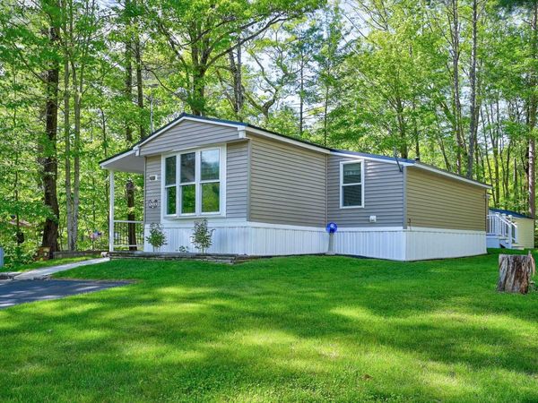 36 Eagle Ledge Loop, Conway, NH 03813