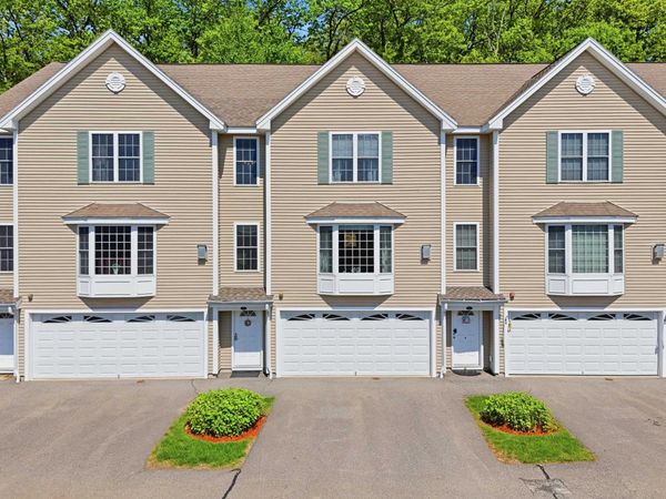 6 Aster Court, Unit B, Hudson, NH 03051