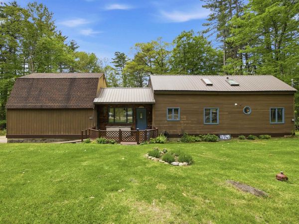 397 Mount Prospect Road, Holderness, NH 03245