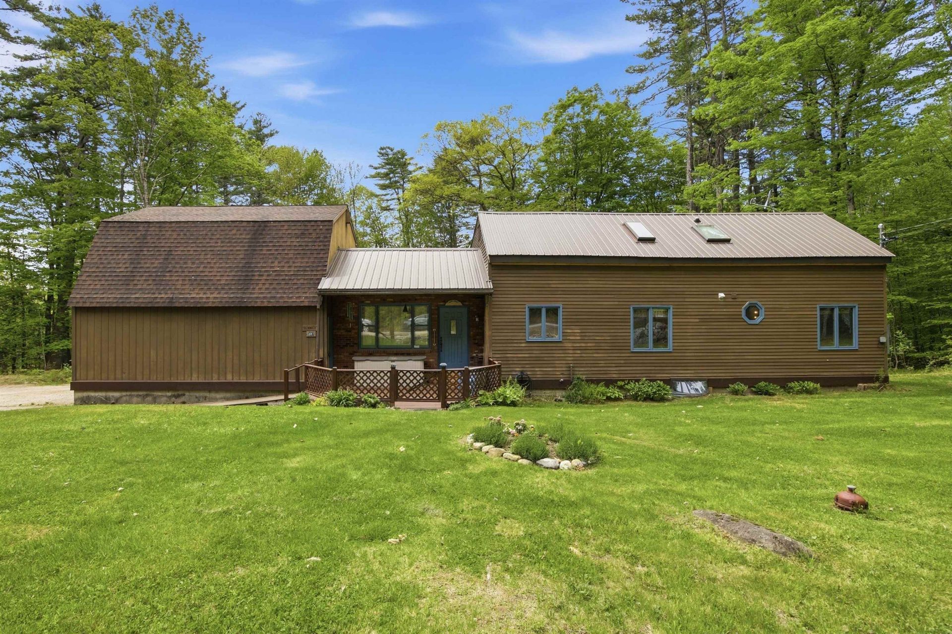 397 Mount Prospect Road, Holderness, NH 03245 Main Photo