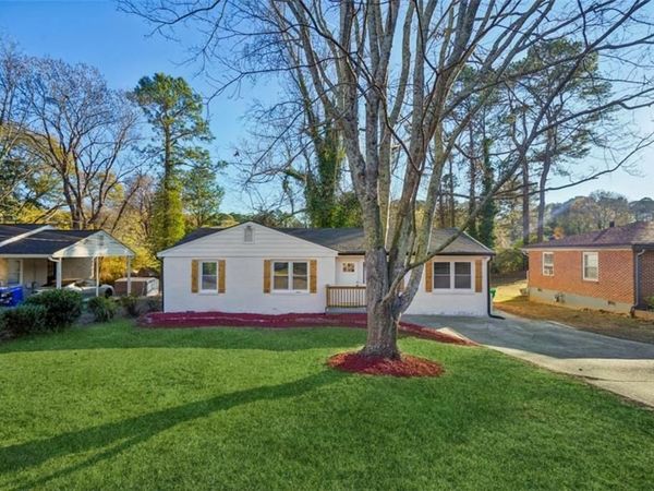 3169 Canary Court , Decatur, GA 30032