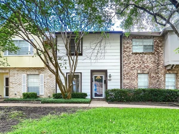 621 Trailwood Court, Garland, TX 75043