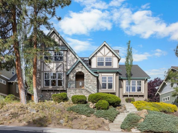 3281 NW Bungalow Drive, Bend, OR 97703