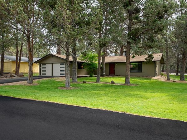 61346 Robin Hood Lane, Bend, OR 97702