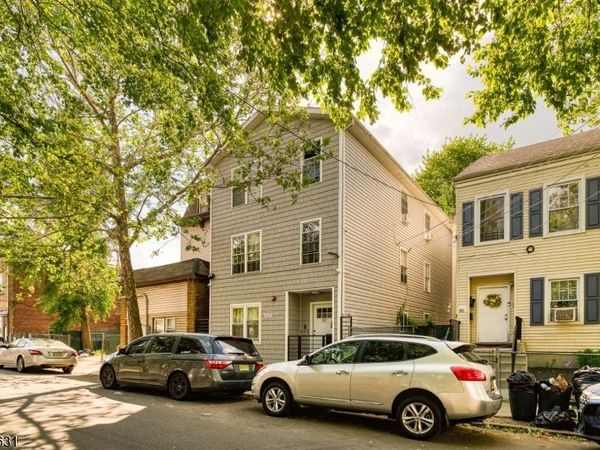 121 N Main St, Paterson, NJ 07522