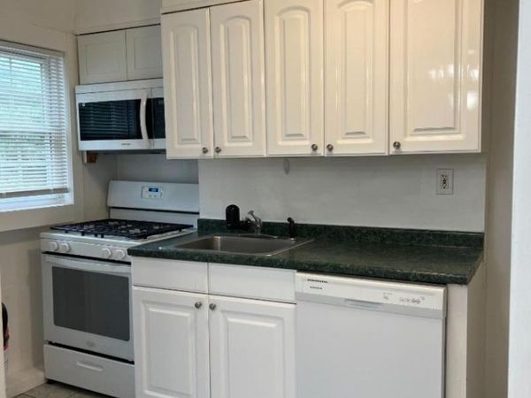 212 S Orange Ave, Unit 4, South Orange, NJ 07079
