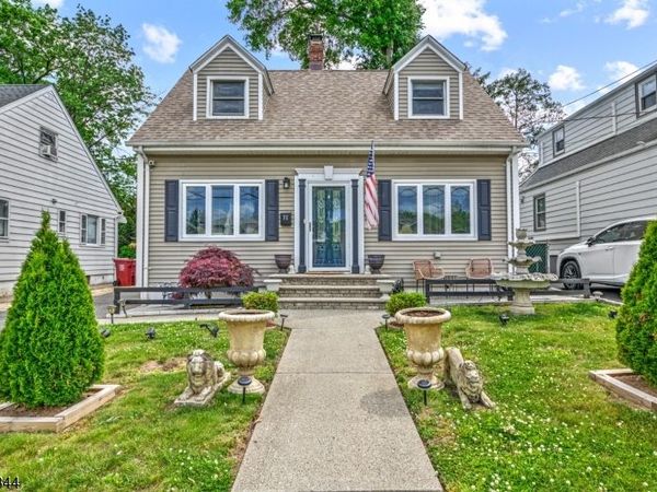 31 Hay Ave, Nutley, NJ 07110