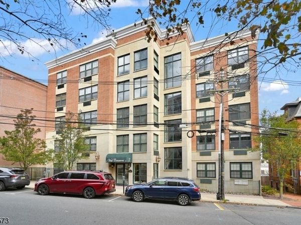7 Prospect St, Morristown, NJ 07960