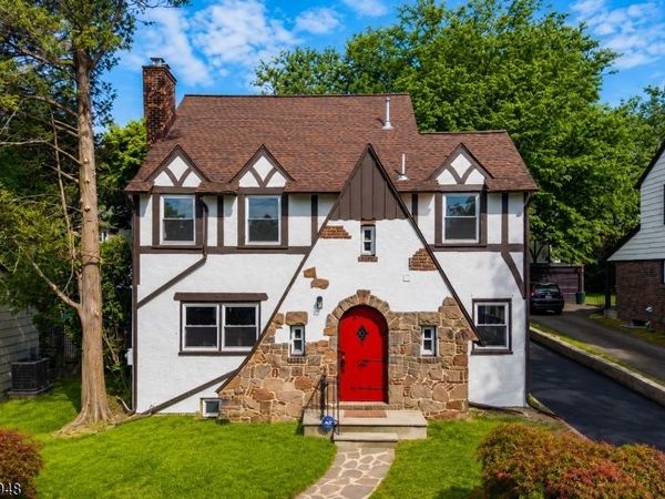 6 Norfolk Ave, Maplewood, NJ 07040