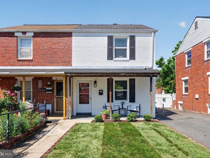 2128 S Oxford Street , Arlington, VA 22204 Main Photo