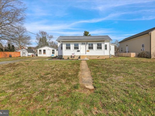 923 MIFFLIN STREET, COLUMBIA, PA 17512