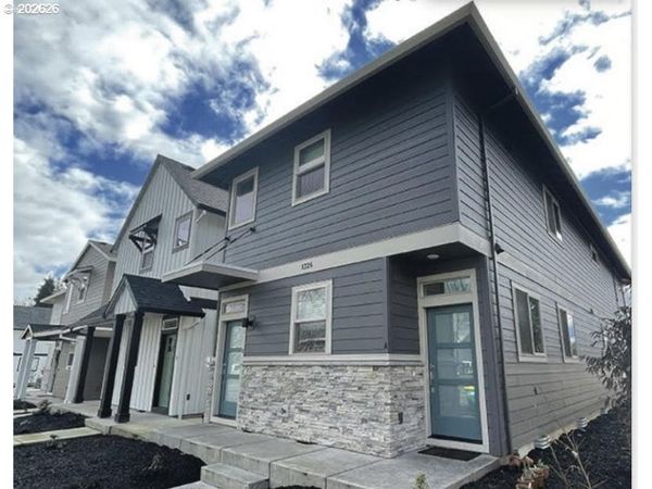 1342 PACIFIC AVE, Forest Grove, OR 97116