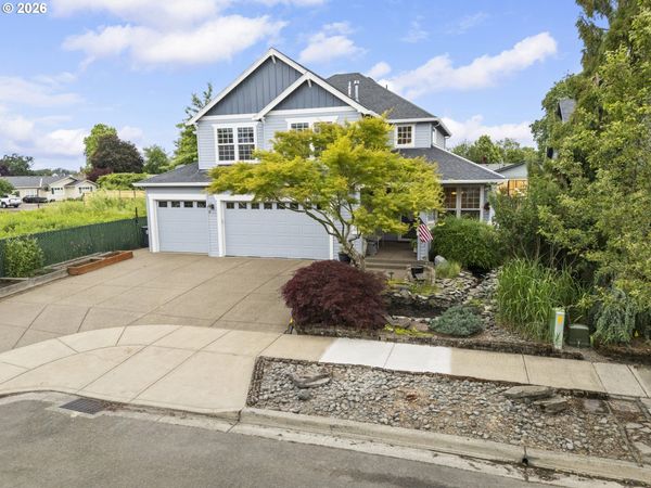 535 MAPLE ST, Mt. Angel, OR 97362