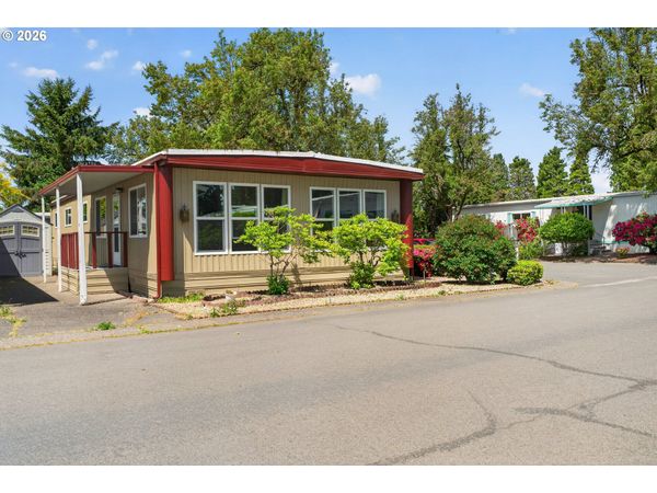 1800 LAKEWOOD CT, Unit 57, Eugene, OR 97402