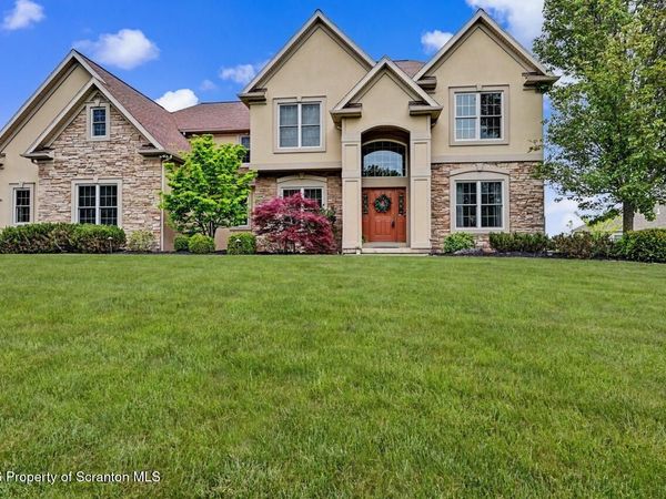 322 Canter Drive , Dallas, PA 18612
