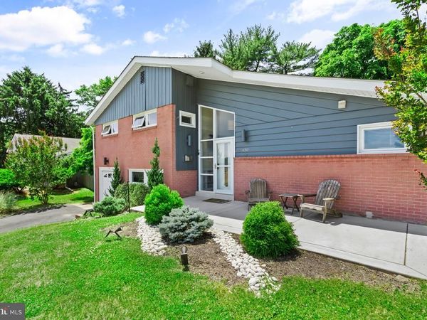 450 FOSTER DRIVE, SPRINGFIELD, PA 19064