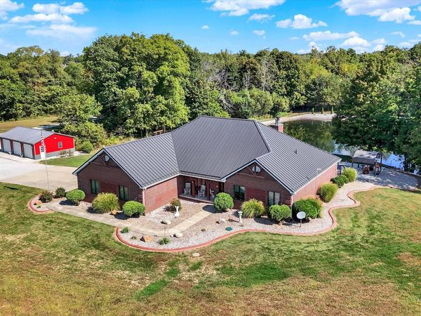 940 E County Road 825 N, Bainbridge, IN 46105