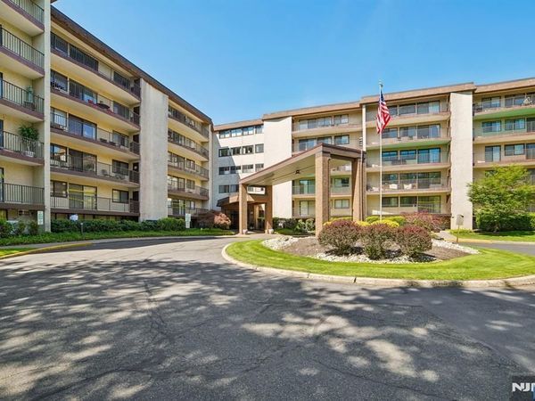 521 Piermont Avenue 428, Unit 428, RIVERVALE, NJ 07675