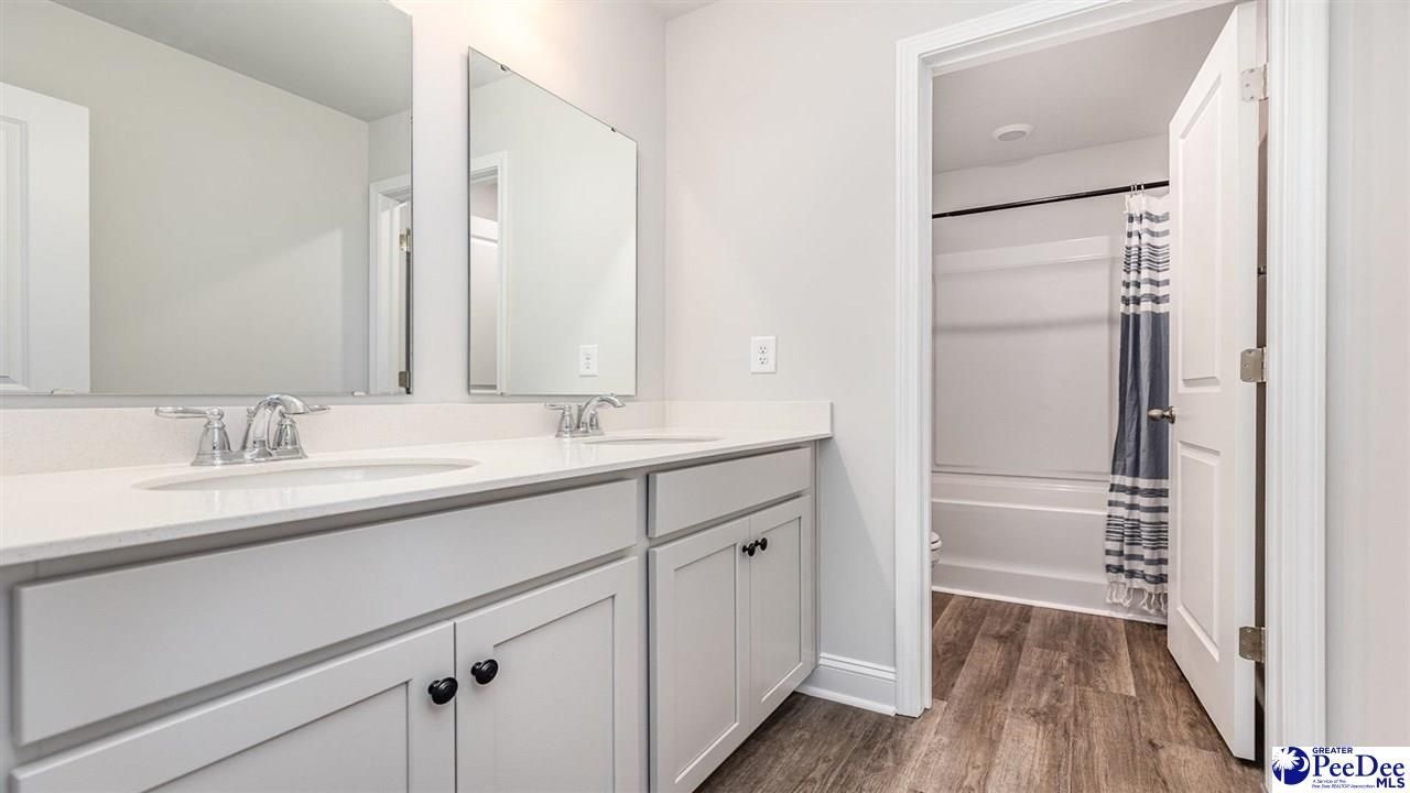 2899 Fish Hawk Lane Photo 31