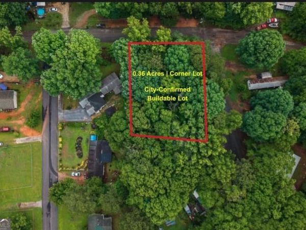 136 Wolf Creek Lane, Locust Grove, GA 30248