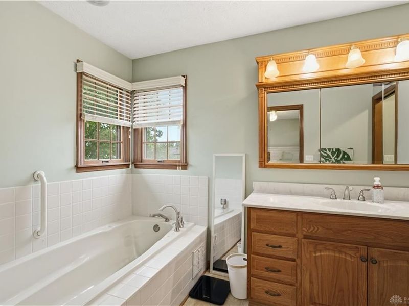4827 Riverview Avenue, Unit 16, Middletown, OH 45042 Photo 21