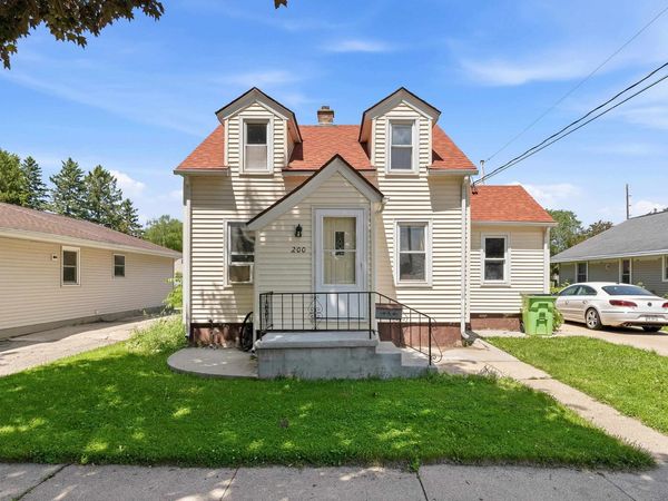 200 Hamilton Street, Beaver Dam, WI 53916
