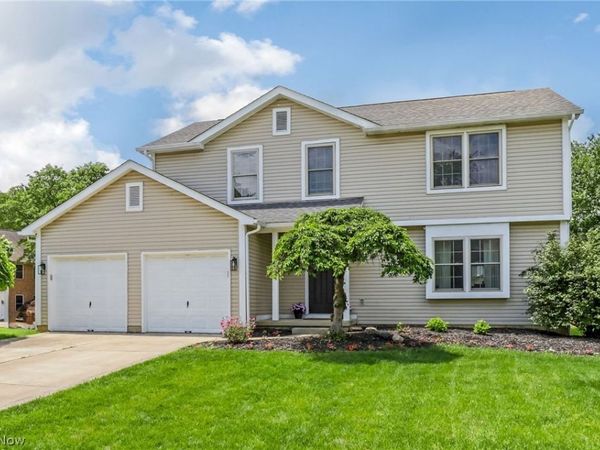 391 Burns Drive N, Westerville, OH 43082