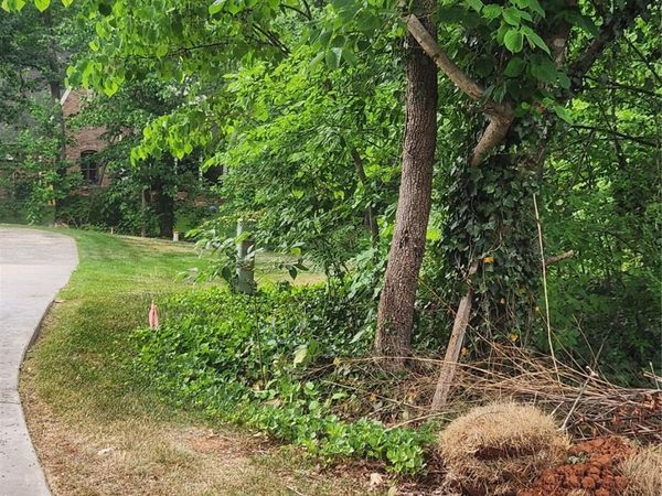 205 7th Street Place NE, Conover, NC 28613