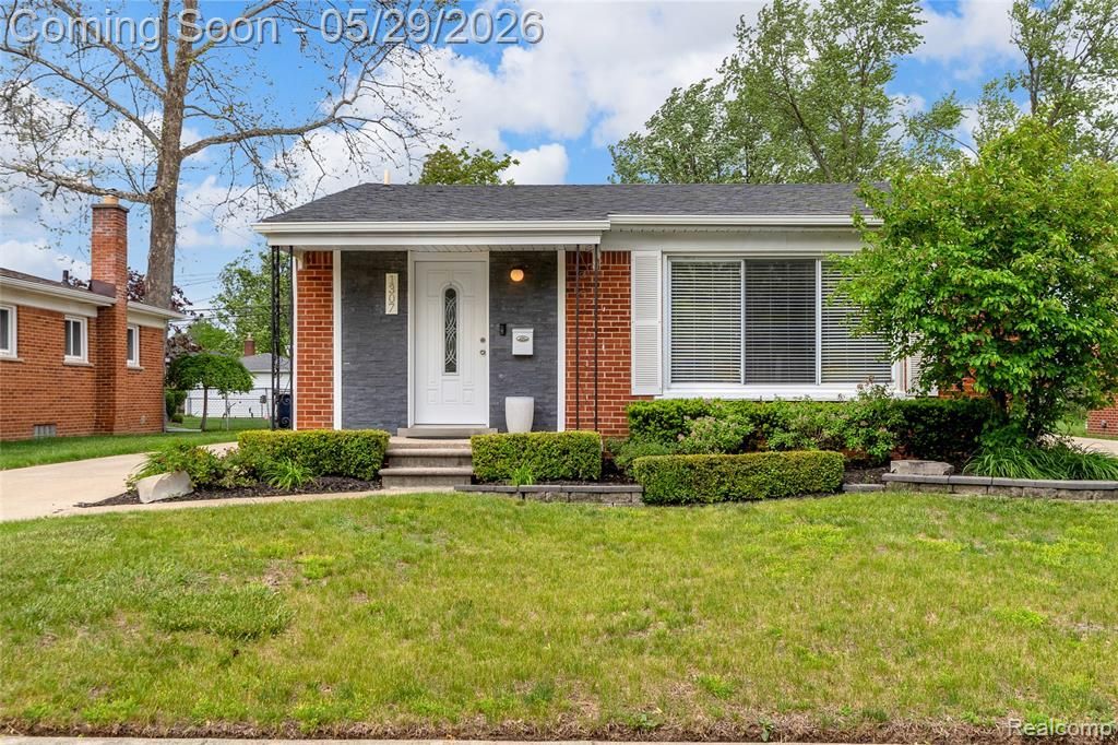 1307 Englewood Avenue, Royal Oak, MI 48073 Main Photo