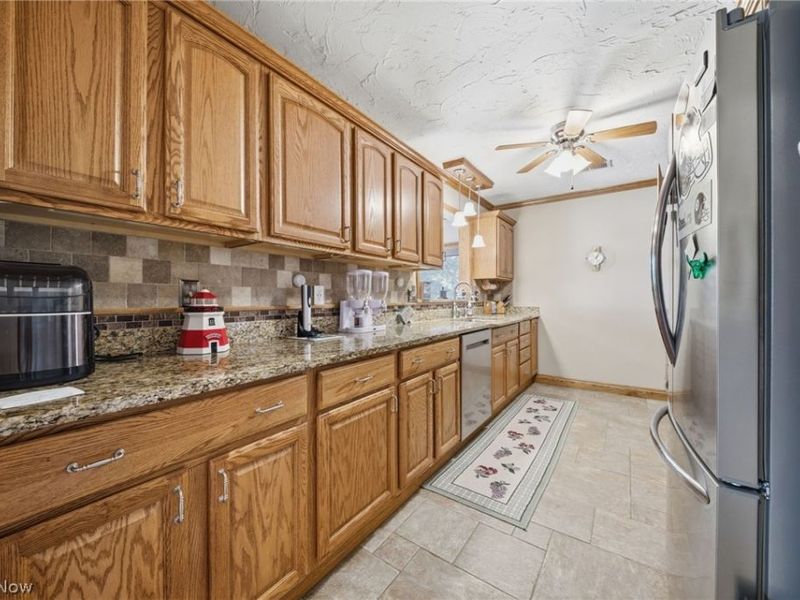806 Rome Rock Creek Road, Roaming Shores, OH 44085 Photo 18
