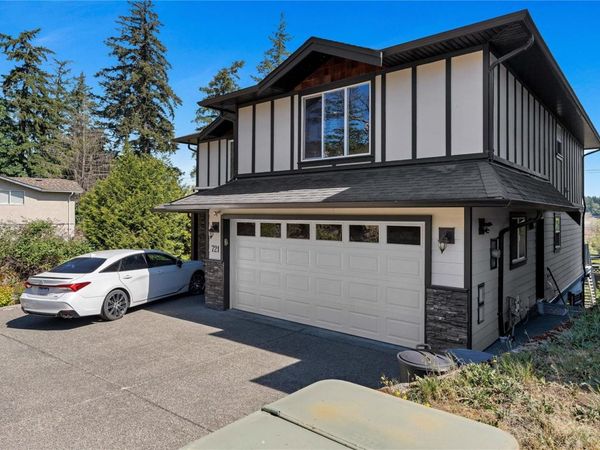 721 Nirwan Pl , Langford, BC V9B 6H4