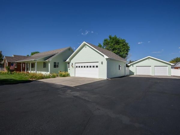 20691 Tulip Circle, Montrose, CO 81403